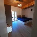 Hytte Bujtina Lugina E Vjoses *