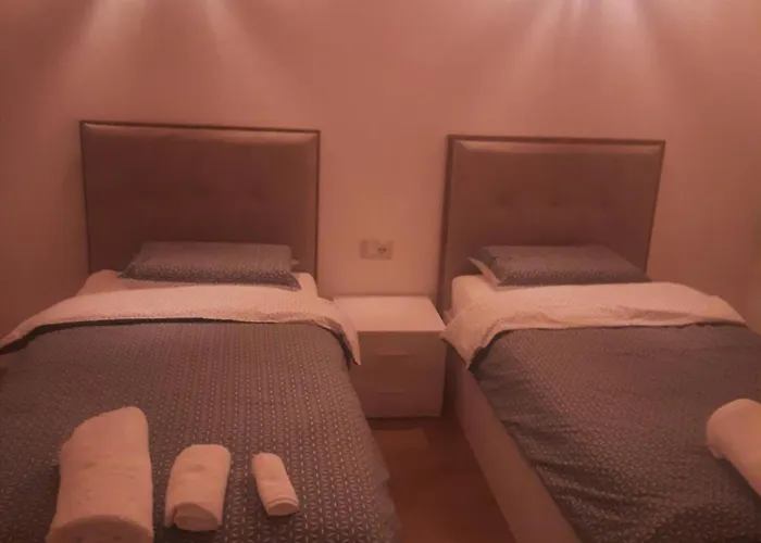 Bujtina Lugina E Vjoses Domek letniskowy Përmet