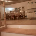 Bujtina Lugina E Vjoses Orman Evi *